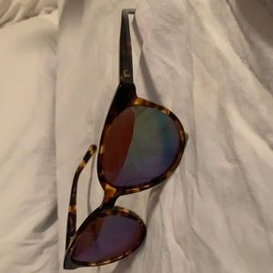 Women’s Costas